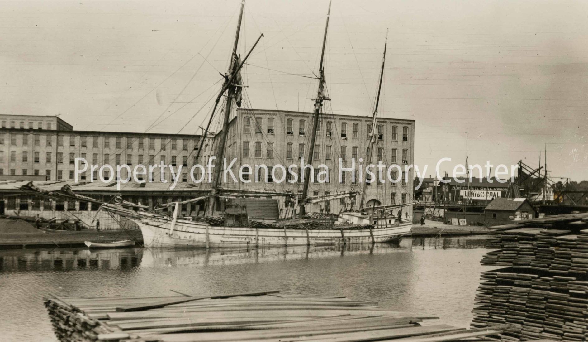 HISTORIC PHOTO
